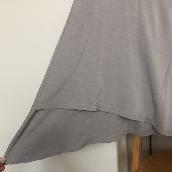 Asymmetrical Hem Tank - Made in Vancouver, Canada 🇨🇦 - Picture 6 of 8